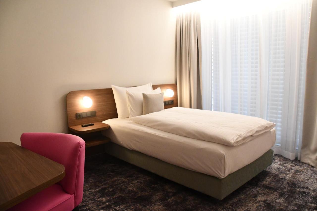Hotel Le Parc Wiener Neustadt Dış mekan fotoğraf