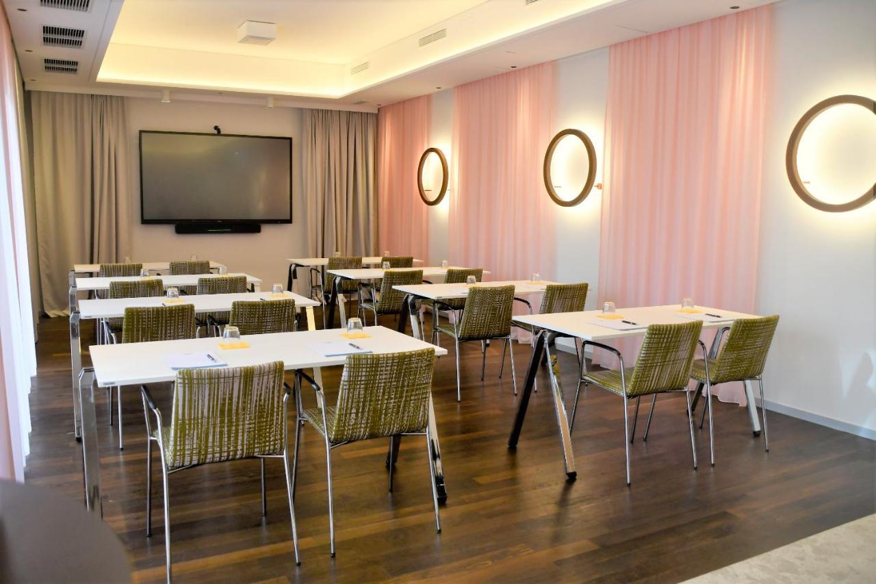 Hotel Le Parc Wiener Neustadt Dış mekan fotoğraf